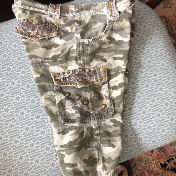 Miss Me camouflage Bling Shorts - Picture 3 of 3